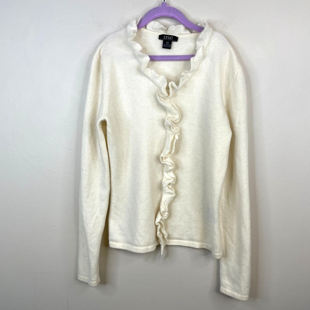 Vintage Cashmere Sweater Womens XSmall Neutral Ruffle Front Feminine Dainty Chic
